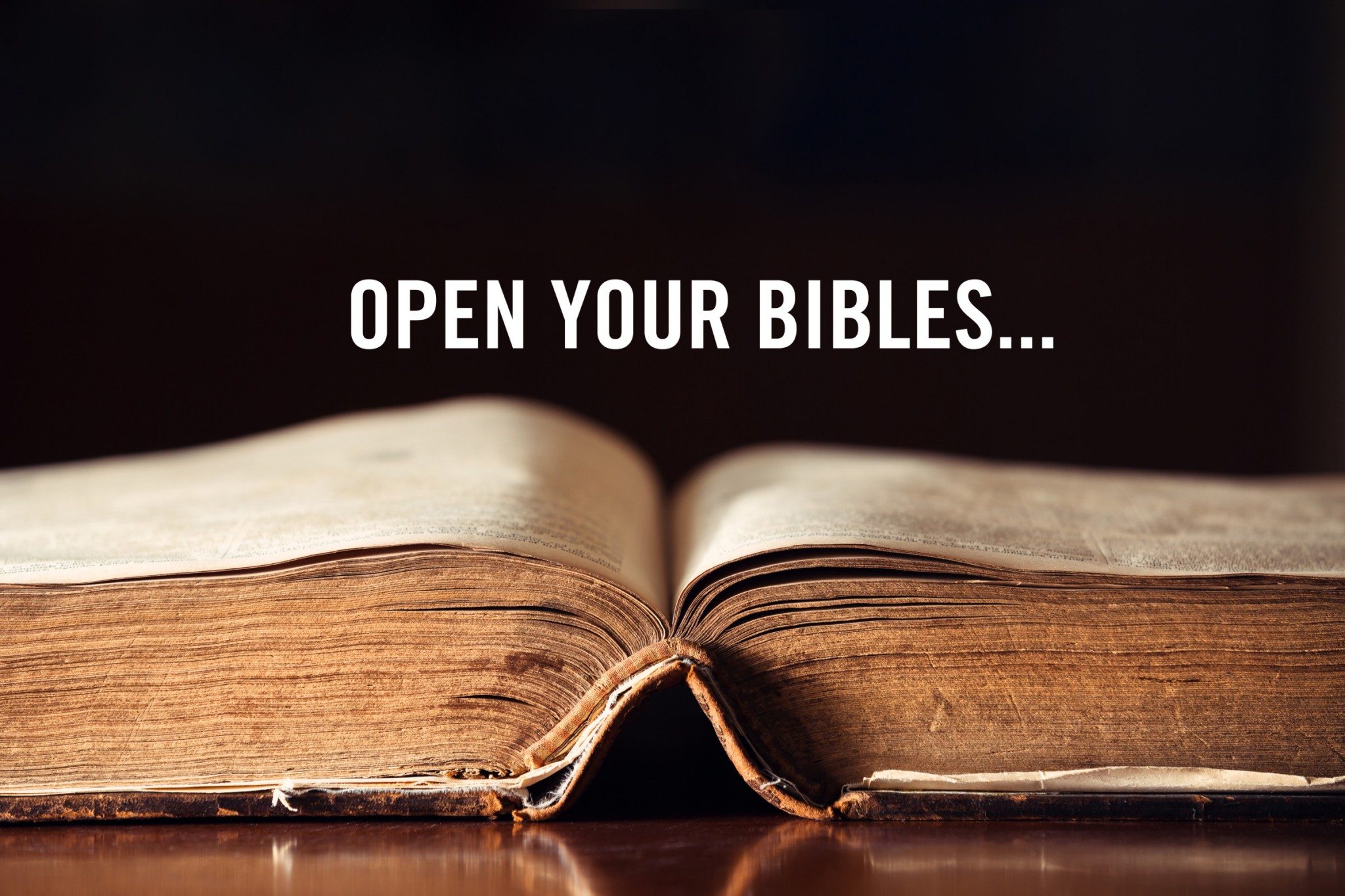 Open Bible-stock